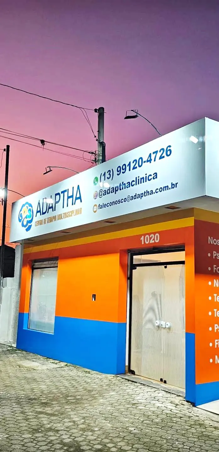 Fachada da clínica Adaptha